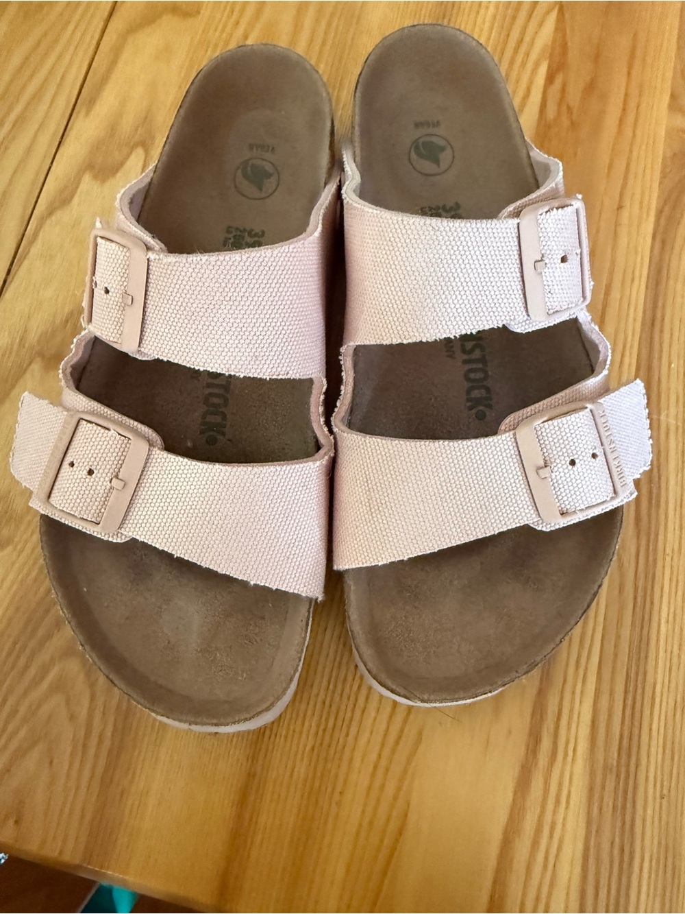 Birkenstock Arizona Women’s Double-Strap Vegan Sandals in Light Pink 39 8-8.5 - Picture 5 of 5
